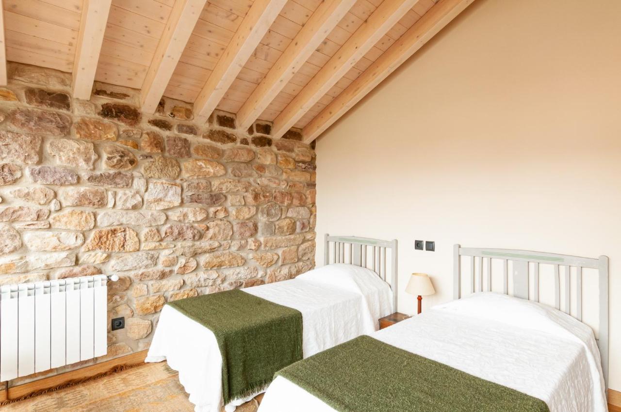 Вилла La Casa De Piedra Эррера-де-Ибио Экстерьер фото